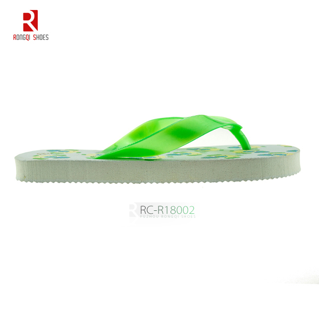 China factory price fancy kid's beach PE flip-flops