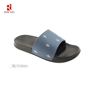 Wholesale Normcore style outdoor and indoor women EVA black slides print logo customized